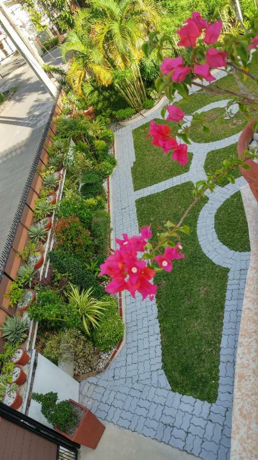 Casa Familya Hotel Batac ภายนอก รูปภาพ
